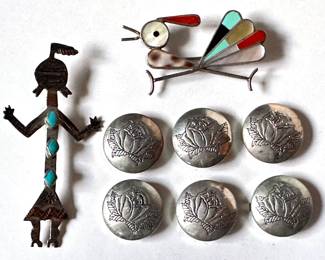 2 Vintage Mexican Pins With Natural Stones & Set Of Rose Button Covers
Lot #: 59