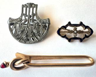2 Vintage Art Deco Style Pins & Krementz Tie Bar With Red Stone
Lot #: 91