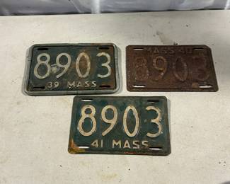 Vintage Mass Plates