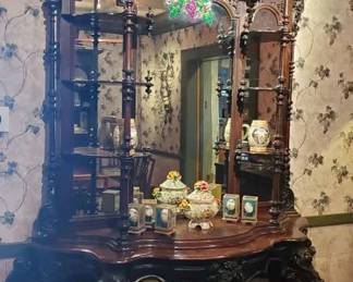 Large mirrored Etagere 