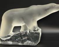 Fine Reijmyre Sweden Crystal Art Glass Polar Bear On Ice Figure
