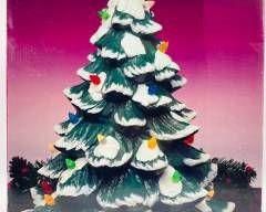 Trim A Home Illuminated Porcelain Christmas Tree In Original Box
