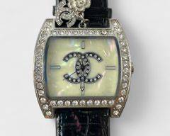 Chanel Style Mother Of Pearl Face Quartz Wristwatch
