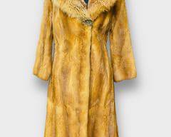 Vintage SEXY Elegant Full-Length Golden Fox Fur Coat, Luxuriously Warm, Timeless Fashion.Size S/M
