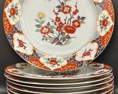 Twelve Momoyama Fine China Kyoto Japan Dinner Plates

