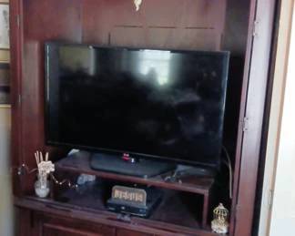 Flat Screen TV 36"?