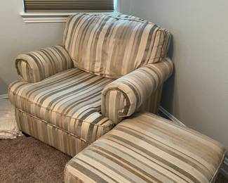 Bassett chair with ottoman 