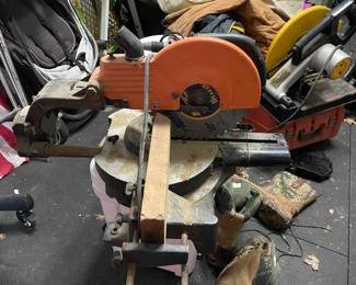 Miter saw