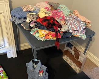 Little girl clothes 