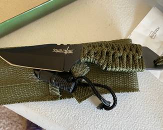 Survivor knife 