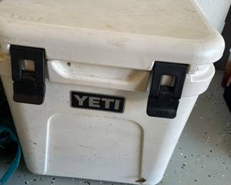 Yeti cooler 
