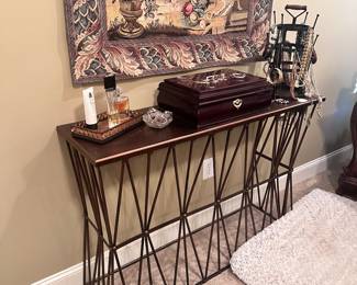 Table modern 
Width 44” 
$69