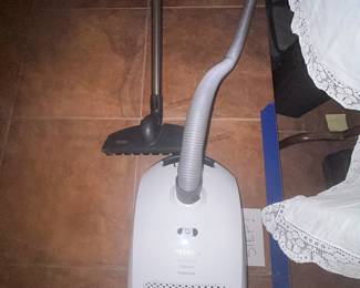Miele vacuum