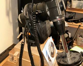 Motorized camera device