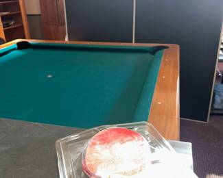 Ping pong table with paddle