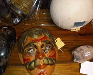 Items Located In The Entry / Central Hallway