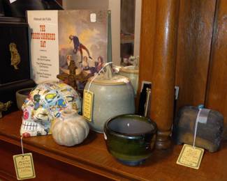 Items Located In The Entry / Central Hallway