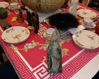 Items Located In The Dining Room