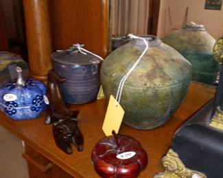 Items Located In The Entry / Central Hallway