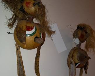 Items Located In The Entry / Central Hallway