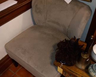 Items Located In The Entry / Central Hallway