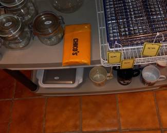 Items Located In The Entry / Central Hallway