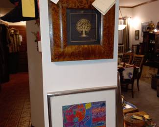 Items Located In The Entry / Central Hallway