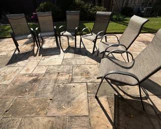 6 Comfortable Outside Chairs