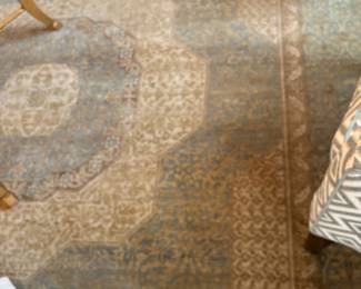 Beautiful Wool Oushak Rug Hand Woven - 10' x 14' - Perfect condition