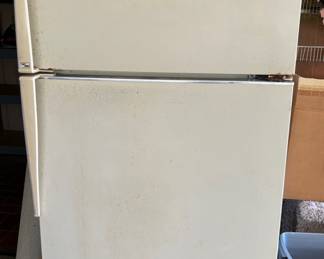 Amana Garage Ref/Fridge