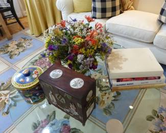 Lucite & round glass top coffee table, bric-a-brac