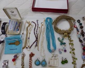 Jewelry & costume watches