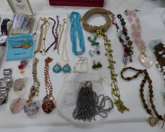 Jewelry & costume watches