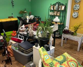 view inside second garage