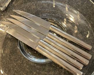 Retroneu knives - set of 5 inside glass bowl