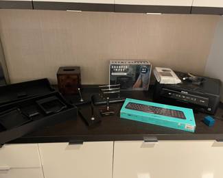 Desk accessories and Logitich keyboard