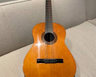Fender Acoustic Guitar - Gemini One model - 39" long - excellent condition