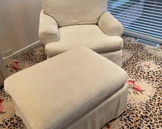 Swivel armchair - 2 available ( 29".5" x 36" x 34") with ottoman by Menage - ivory with silver threading upholstery - in excellent condition