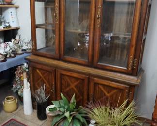 china cabinet, decor