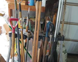 garden tools