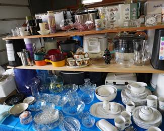 dishes, glassware, decor