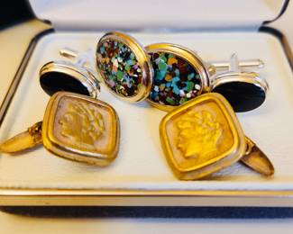 Cufflinks 