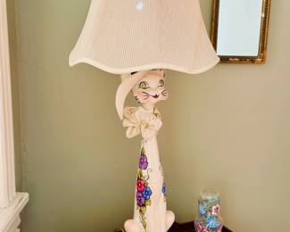 Vintage Cat Lamp.  ME-OW.