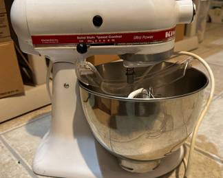 Kitchen Aid Stand Mixer 