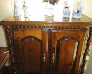 Armoire