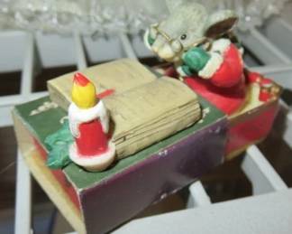 Vintage Christmas Mouse Matchbox