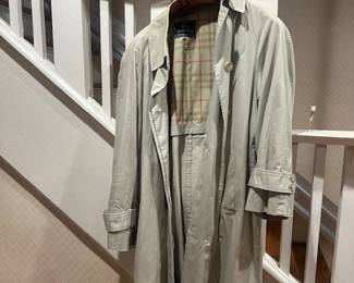 BERBERRY  RAINCOAT