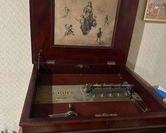 1890s REGINA MUSIC BOX RECORD PLAYER