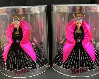 (2) 1998 HAPPY HOLIDAY BARBIE DOLL