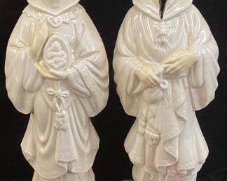 (2) CHINESE SHIWAN STYLE SCULPTURES, 10''